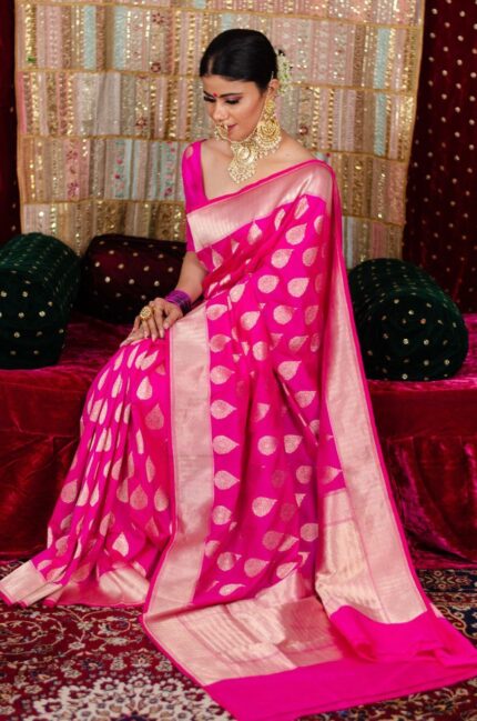 Baby Pink Color Zari Woven Kanjivaram Soft Silk Saree for Party Wear